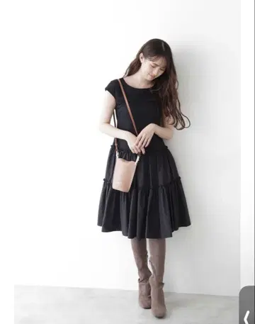 JILL by JILL STUART 타프타 티어드 T 원피스