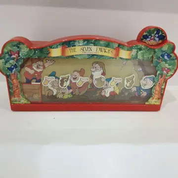TOMY 디즈니 백설공주 일곱 난쟁이 기믹 저금통