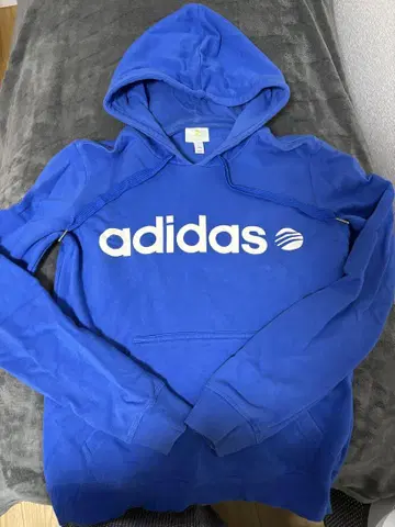 adidas 파란색 후드티 J/M