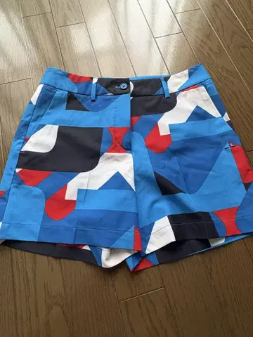 기하학 패턴 숏팬츠