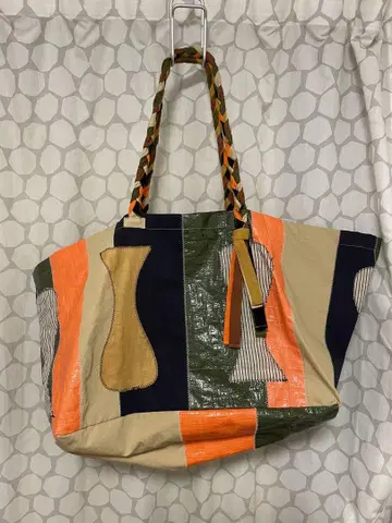 KHOKI Color-block vinyl bag