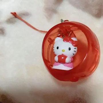 키티 스트랩 레트로