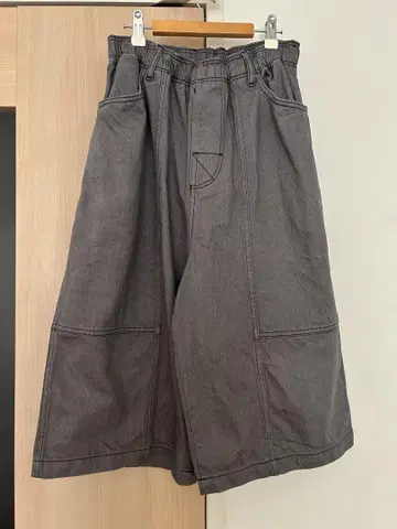 COMFORTABLE REASON Denim Baggy Shorts
