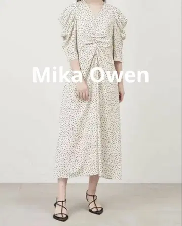 mila owen V넥 턱 개더 도트 원피스