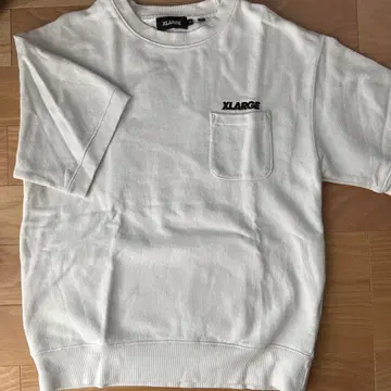 XLARGE 화이트 티셔츠 백 프린트