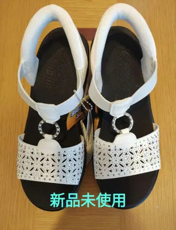 스케쳐스 슬립인스 샌들 24cm