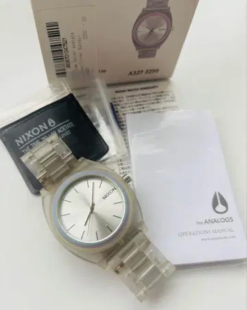 [ 배터리 새상품급 ] NIXON TIME TELLER 클리어&레인보우
