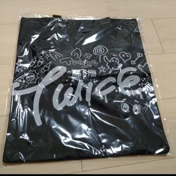 TWICE 팝업 토트백