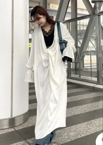 AMERI KNOT DRAPE SLOW DRESS