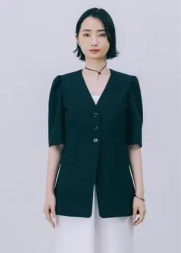 BABYLONE 야나기바시 유이 콜라보 5부 소매 퍼프 슬리브 재킷
