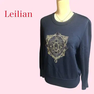 Leilian 레리안 울 100% 자수 니트 탑 금장 버튼