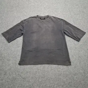 yeezy season 1 맨투맨 7부 기장 트레이너 차콜 그레이