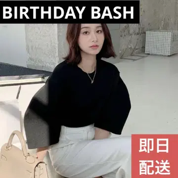 라스트 1 BIRTHDAYBASH 볼륨 슬리브 니트탑 블랙