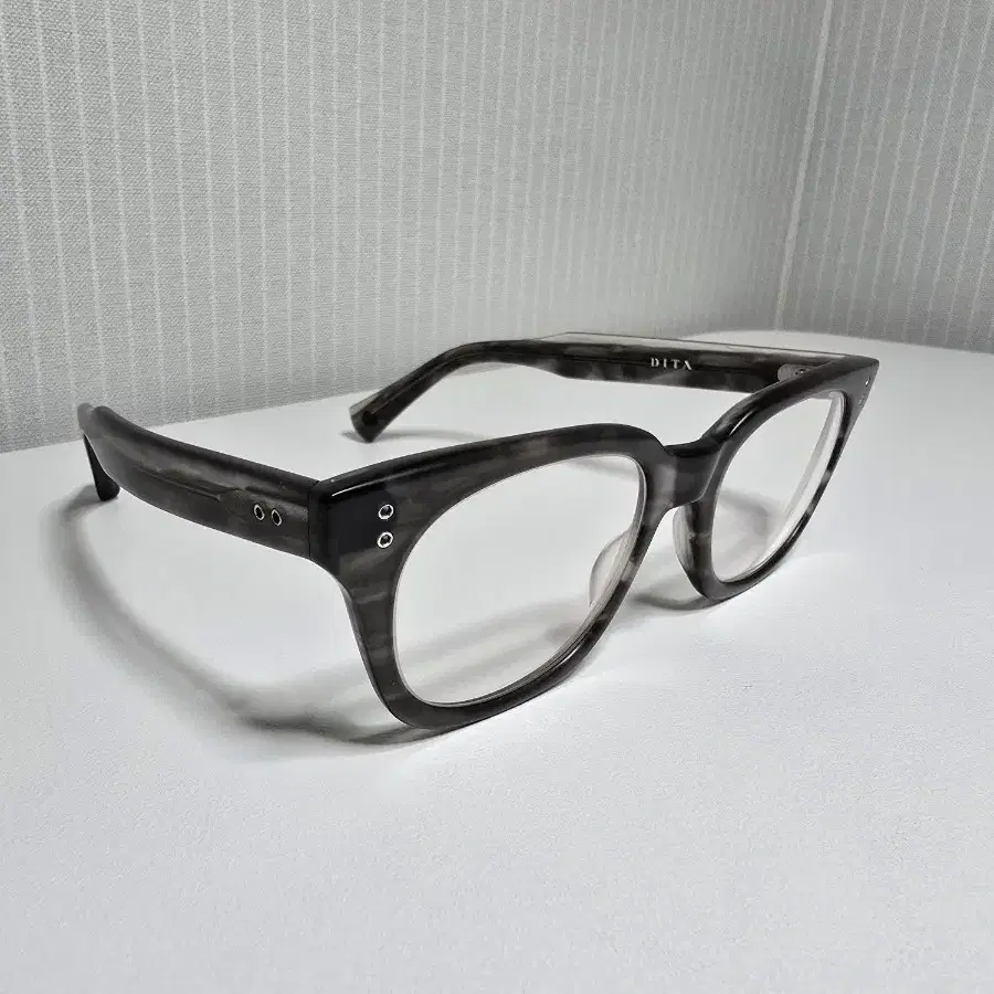 dita Eyeglasses DITA baylor DRX-2048 on Bunjang Global Site.