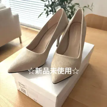 미사용 새상품 GALLARDAGALANTE 스웨이드 펌프스 38 베이지