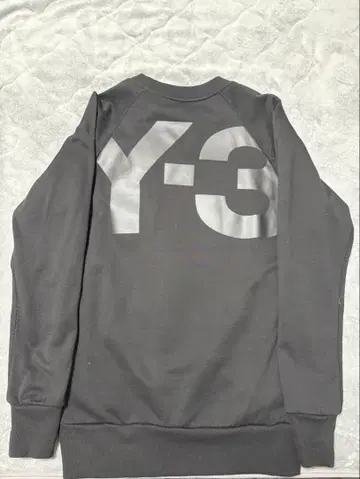 Y-3 블랙 맨투맨 S/P
