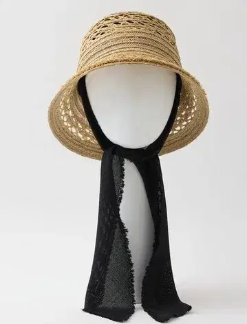 CLOCHE SCARF NATURAL 메종드리리스 모자