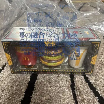 맥도날드 x 에반게리온 피규어 세트 미개봉 새상품