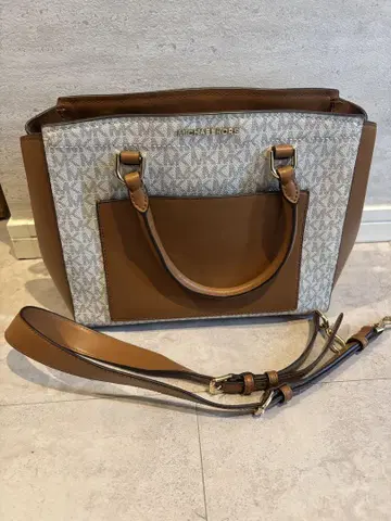 MICHAEL KORS 숄더백 브라운/화이트