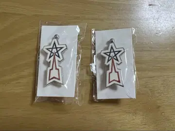 울트라맨 과학특수대 유성 핀 배지 2개 세트 유성 배지