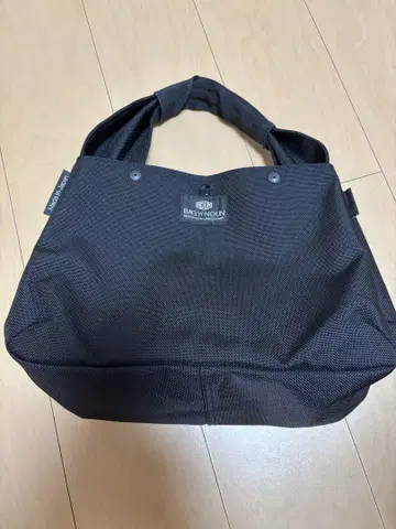 배근나운 블랙 토트백