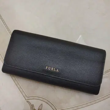 훌라 블랙 장지갑