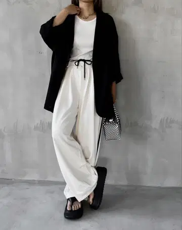 사이드 스트라이프 와이드 팬츠