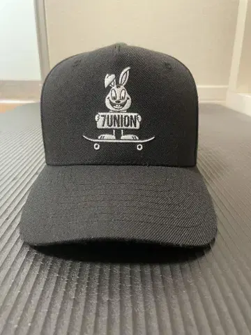7UNION 세븐유니온 스냅백 캡 블랙