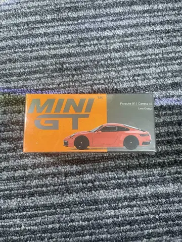 MINI GT 포르쉐 911 까레라 4S 1/64