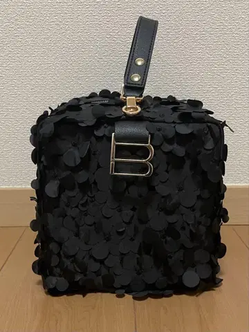 B. FLORET BOX BAG 핸드 숄더 백 bibiy 비비