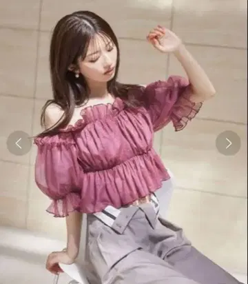 SNIDEL 버건디 프릴 오프숄더 F 미사용 새상품
