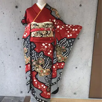 순수 실크 고급 빨검 후리소데,에 금 장식, 금박