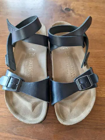 BIRKENSTOCK 버켄스탁 앵클 스트랩 샌들 36