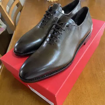 Ferragamo Tramezza 드레스 슈즈 6 EE