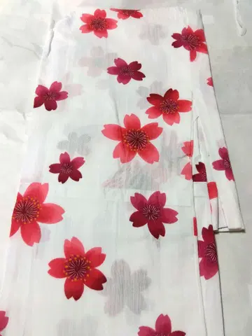 유카타 화이트 베이스 벚꽃