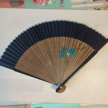 대나무 부채 블랙 브라운 파란 무늬