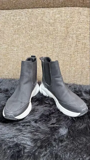 MICHAEL KORS 스니커즈