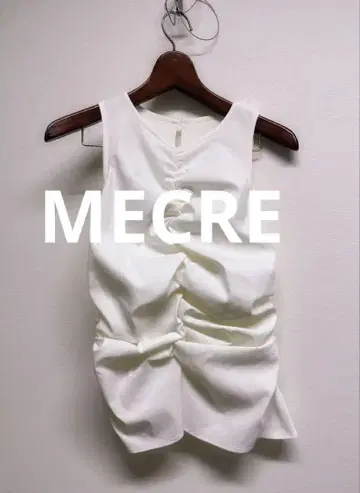 MECRE 메크루 개더 셔링 티셔츠