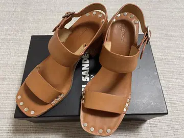 JIL SANDER 브라운 스트랩 샌들