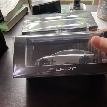 LF-ZC 실버 1/43 모델 자동차 2대 세트