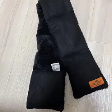 블랙 머플러