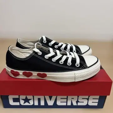 새상품 240 컨버스 스니커즈 CONVERSE ALL STAR 하트