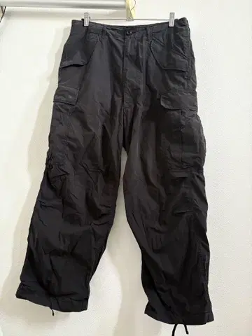 BEAMS 빅 6포켓 카고 팬츠 블랙 M 사이즈