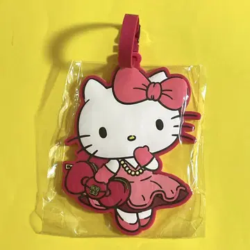 유니버셜 싱가포르 한정판 헬로키티 러기지 택
