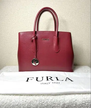 [새상품급] FURLA 빨간색 가죽 토트백