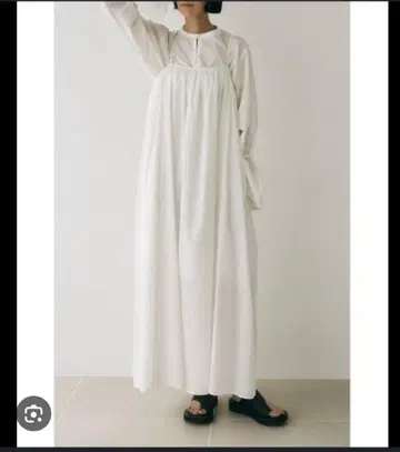MOUSSY 코튼 개더 원피스