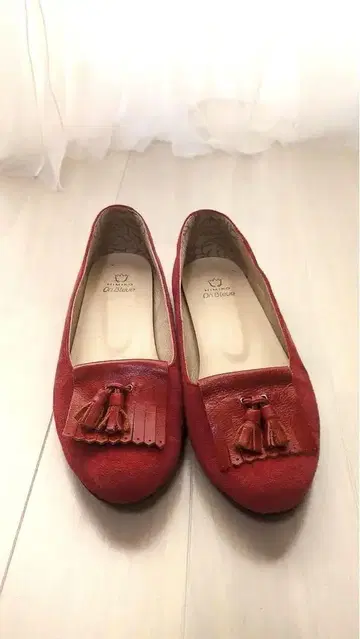 주홍색 태슬 플랫슈즈 HIMIKO On Bleue