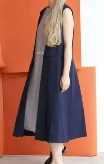 caph 플리츠 원피스 네이비