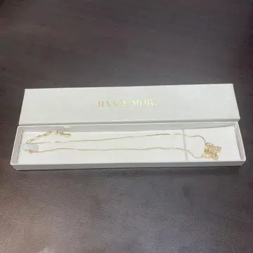 HANAEMORI 나비 모티브 목걸이