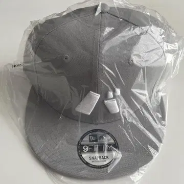 바나나맨 팝업 NEW ERA 캡 미개봉 새상품 그레이